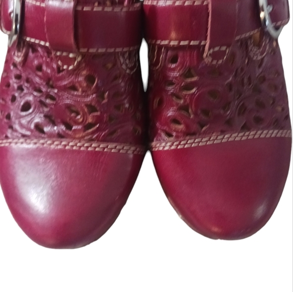 NAYA Hyacinth Clog Laser Cut Leather Wooden Heel size 6.5 - Picture 3 of 8
